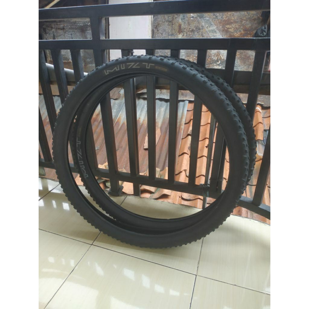Sepasang Ban Sepeda 27.5 X 2.25 Mizt Copotan Polygon Premier 4