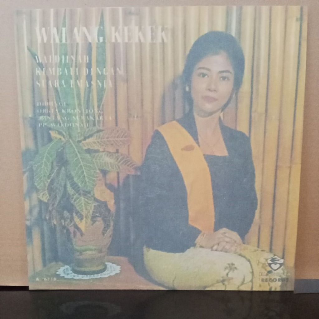 Vinyl Piringan Hitam 12 inch Orkes Kerontjong Bintang Surakarta - Walang Kekek