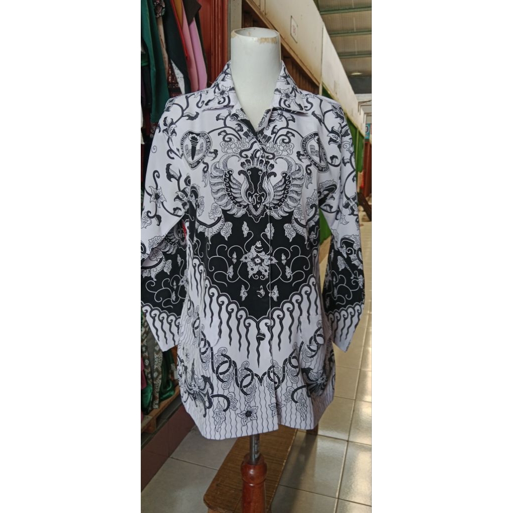 Preloved Seragam PGRI wanita