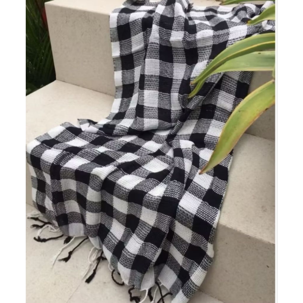 Selendang Rajut Poleng | Selendang Bali