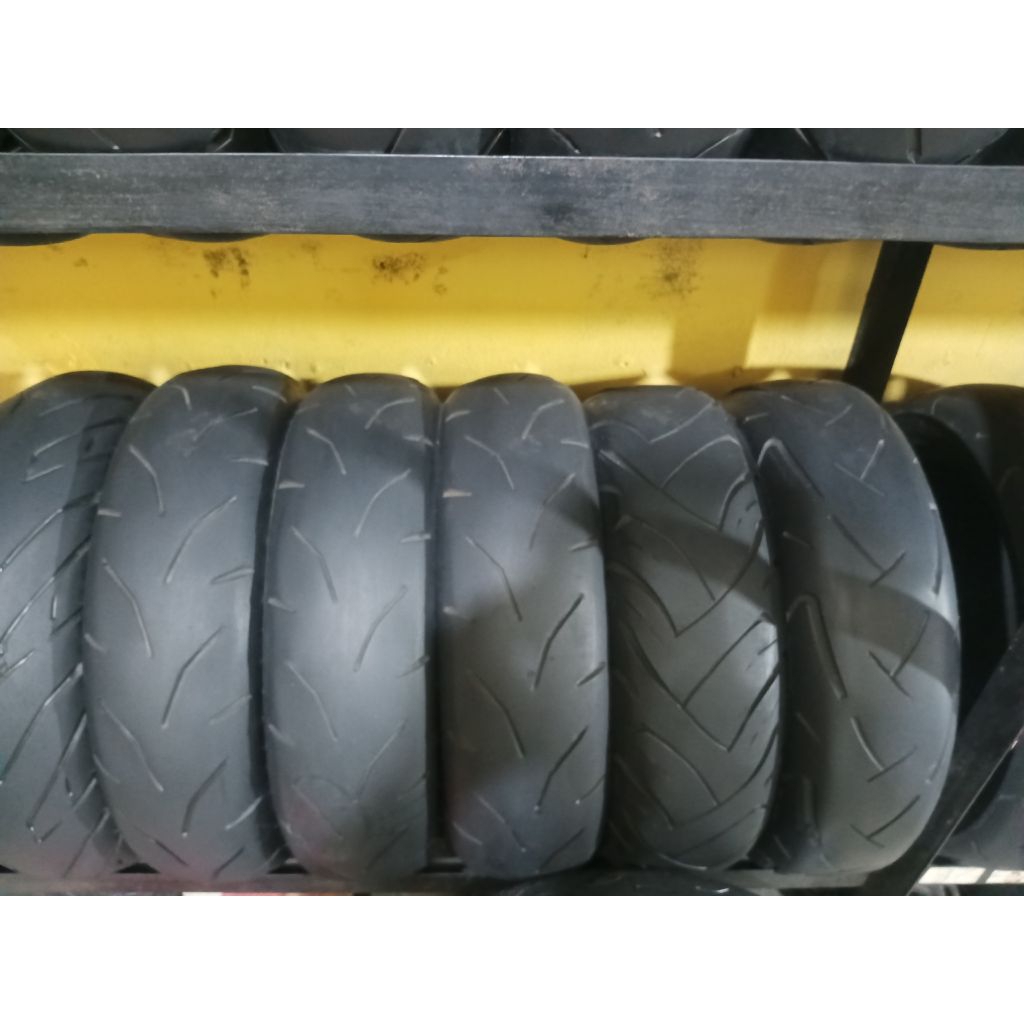 SEPASANG BAN AEROX TUBELESS