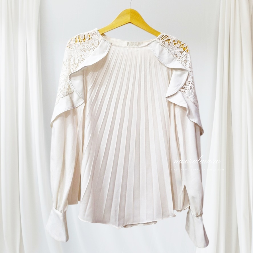 IVELLE CROCHET PLEATS ELEGANCE LOOSE BLOUSE KOREAN STYLE READY BANGKOK PREMIUM COLLECTIONS BKK