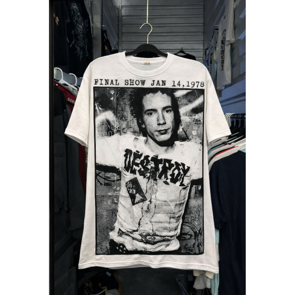 kaos band sex pistolssize : (54x75)
tag : printstar
kondisi : baik