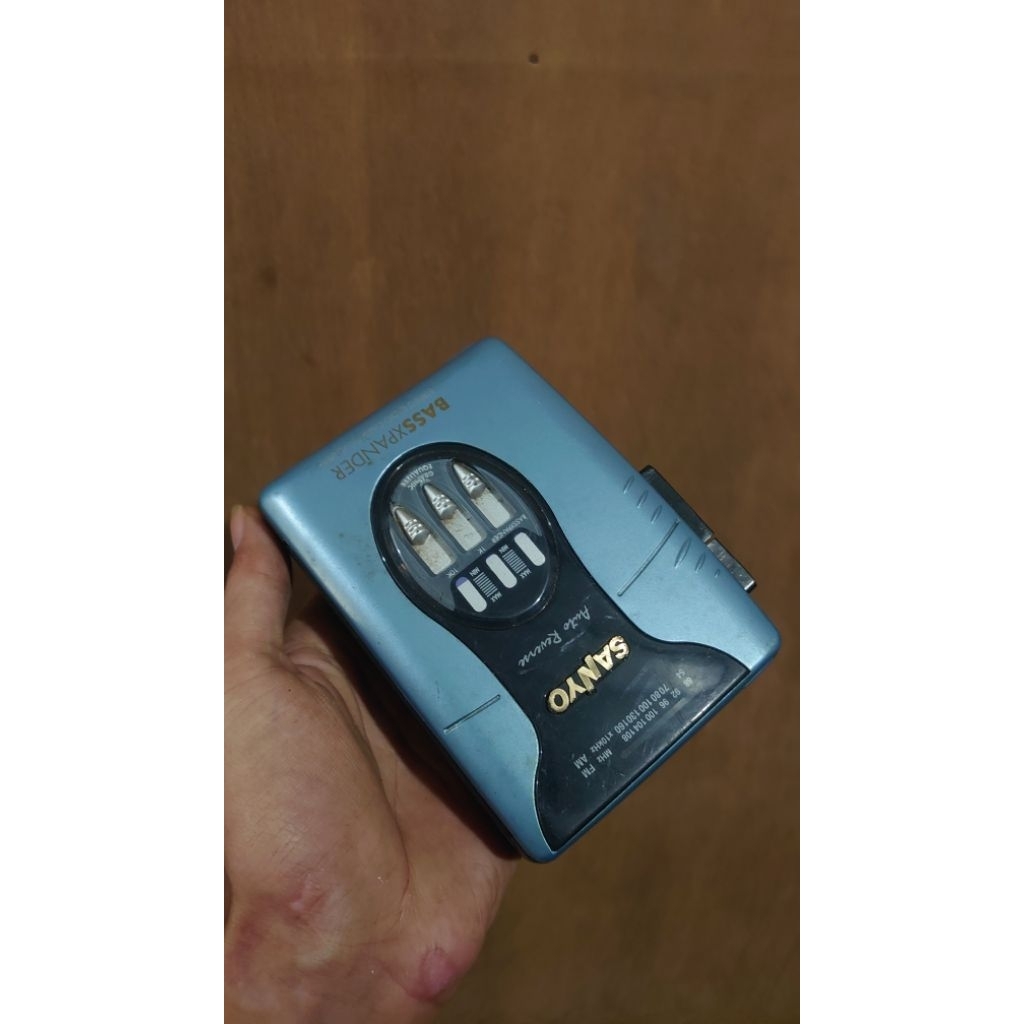 walkman Sanyo original minus