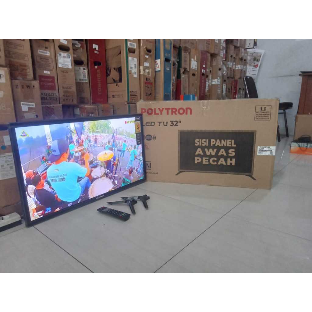 TV LED POLYTRON DIGITAL 32 INC SIAP PAKAI TANPA STB KONDISI BEKAS MASIH SEGEL (7259R)