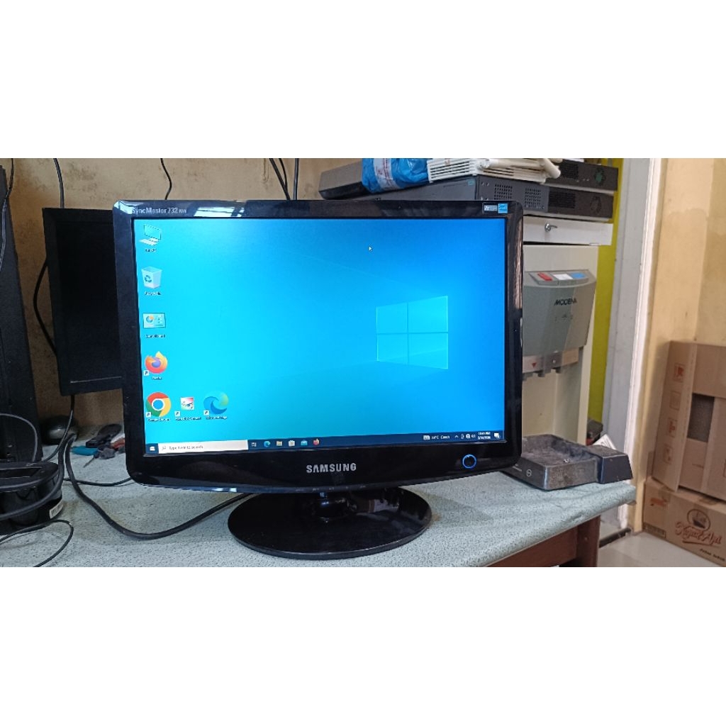 LCD 17 INC MEREK SAMSUNG