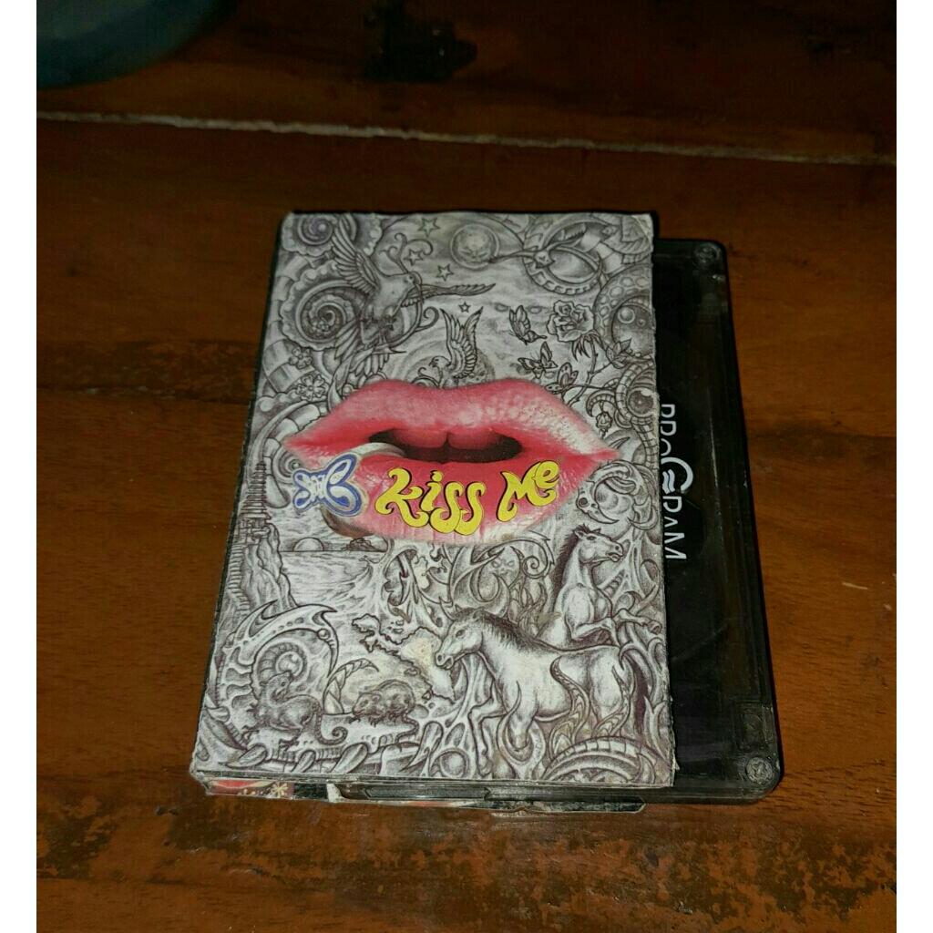 Kaset pita Slank Kiss me