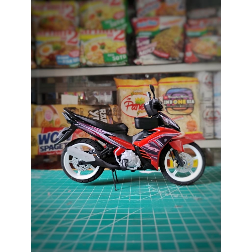 Diecast miniatur motor YAMAHA Jupiter MX Old + Variasi Skala 1:12 Handmade