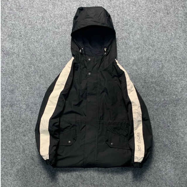 Windbreaker jacket black yak