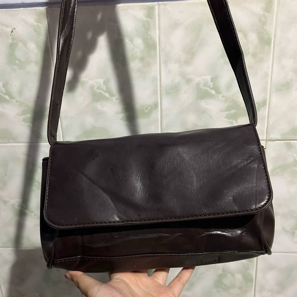 Slingbag/Waistbag Kulas like stand oil | Tas Preloved Totebag Handbag Bekas Pribadi warna chocolate