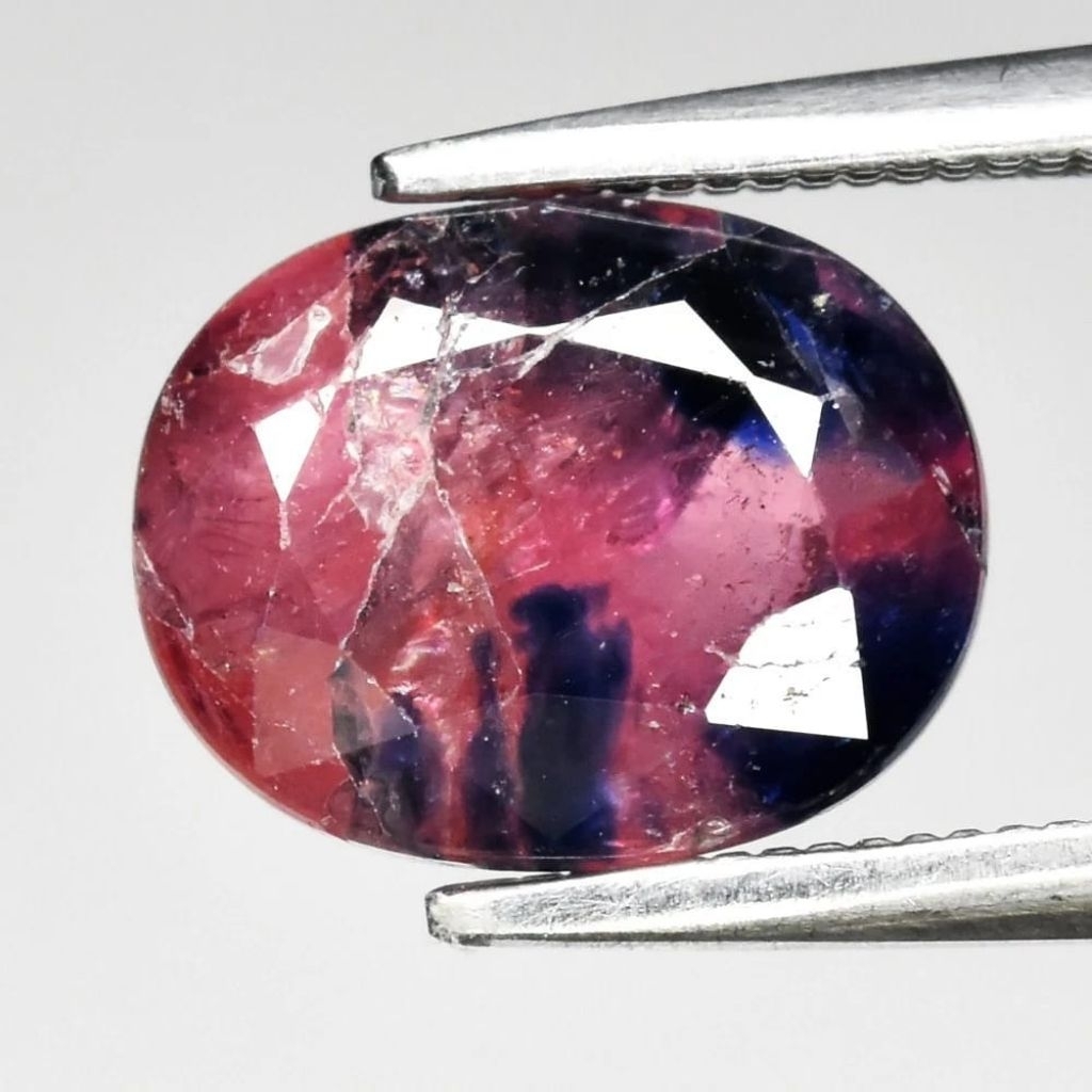 Natural Bi Color Sapphire Unheated