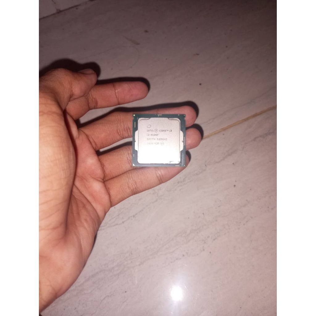 proci intel i3 9100f