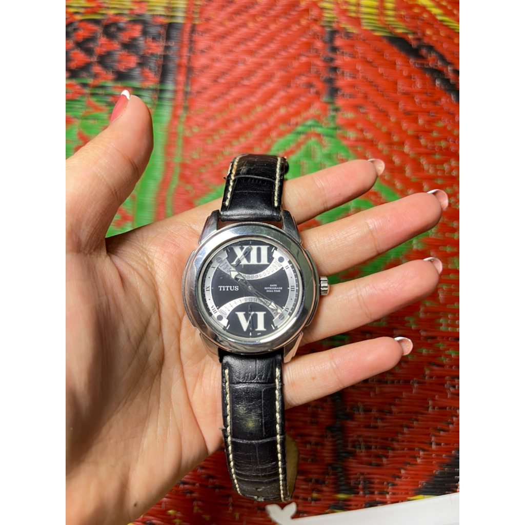 Jam tangan second titus retrodate dual time all original swiss