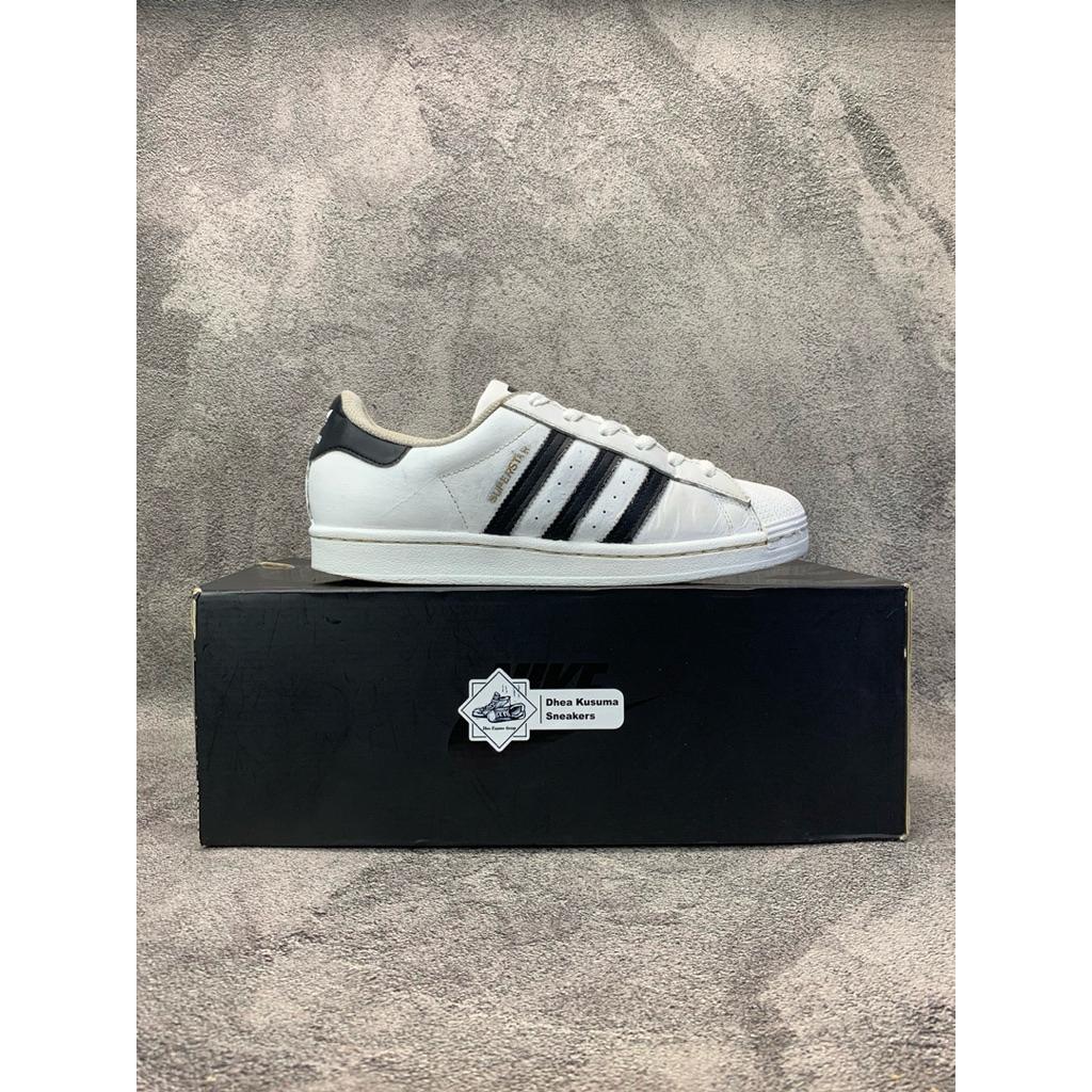 Sepatu Second  Adidas Superstar White Black Size 38 2/3 Insole 24 cm  Original Guarantee 100%