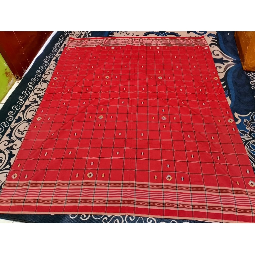 Sarung BHS full sutra type SKT ANTIK warna merah FANTA 