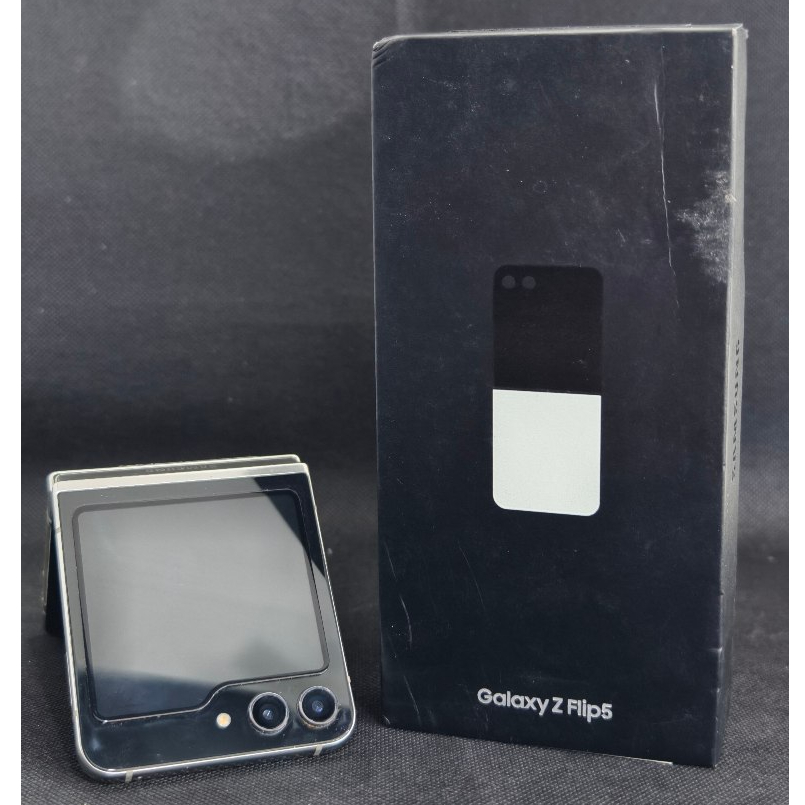 Samsung Galaxy Z Flip 5 5G 8/256GB Second Fullset Good Kondisi