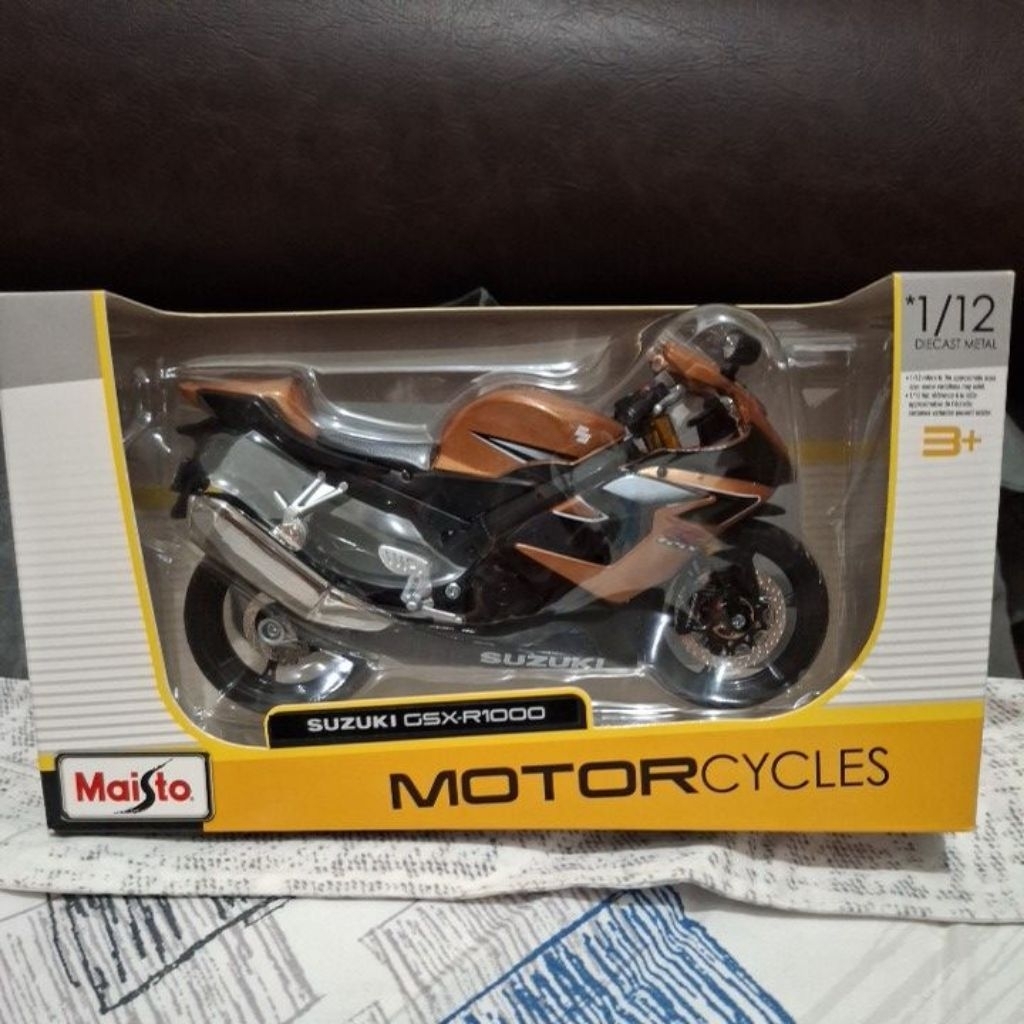 suzuki gsx-r1000 maisto motorcycles