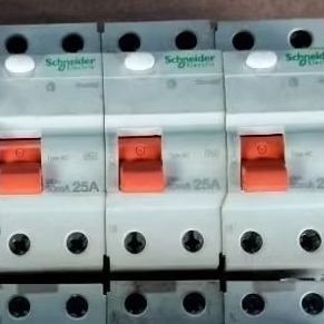 elcb.Schneider 1phase 25A 30MA