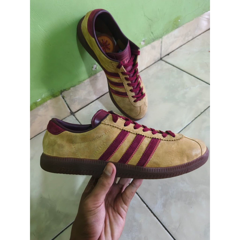 adidas malmo size 42/43 ORIGINAL, NO MINUS