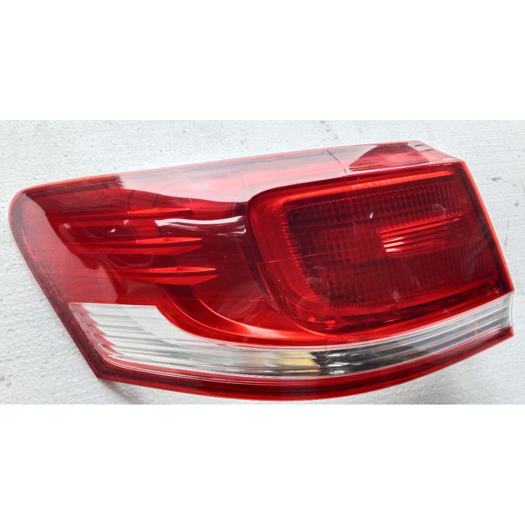 STOPLAMP CAMRY. KIRI (LH).