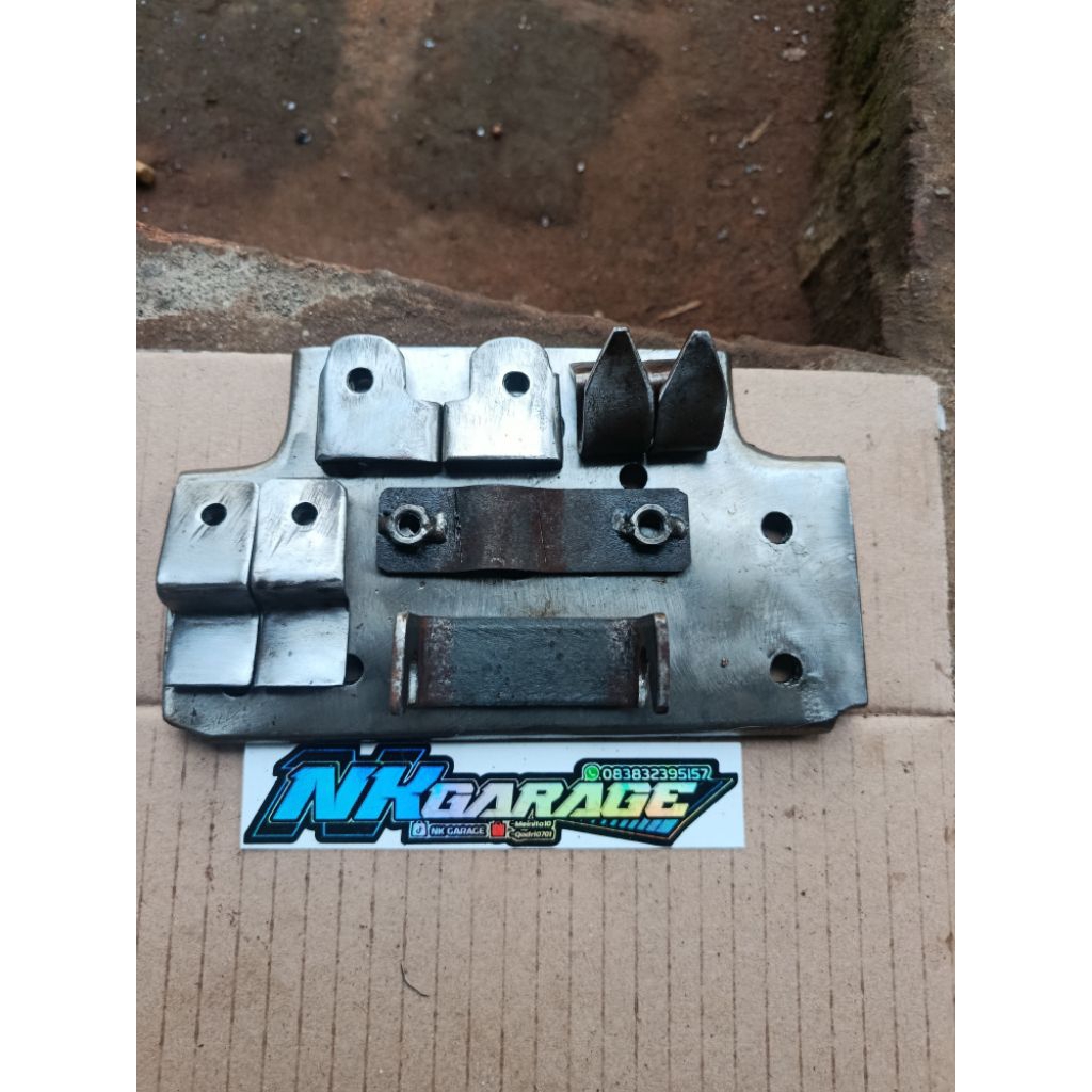 Breket body ninja rr old satu set