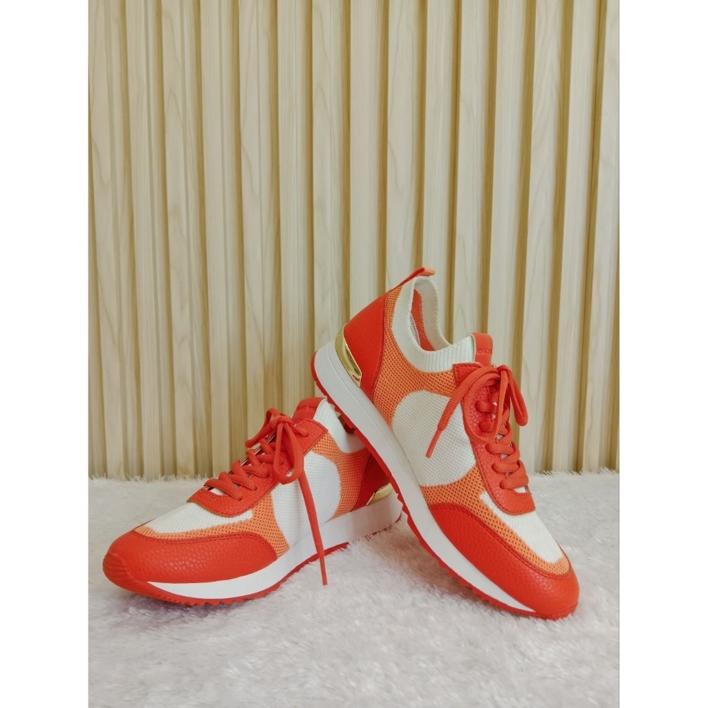 sepatu jenskin trainer