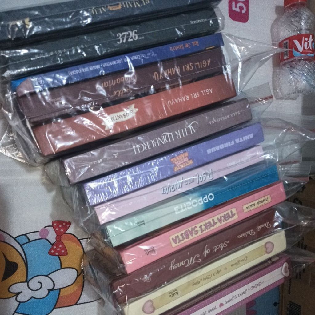 preloved novel hardcover