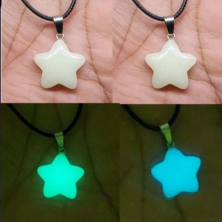 [FREE KALUNG] liontin batu pospor nyerap cahaya menyala dalam gelap