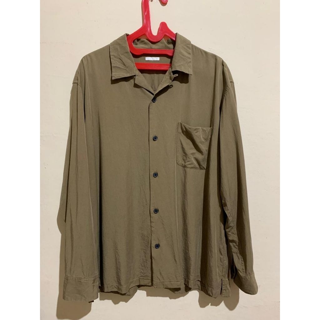 kemeja Gu open collar