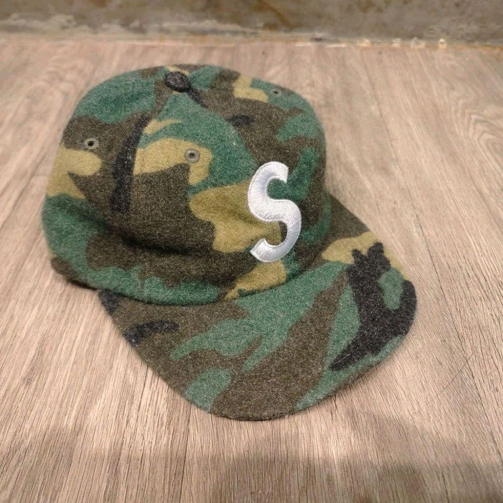 SUPREME  Wool S Logo 6-Panel Camo