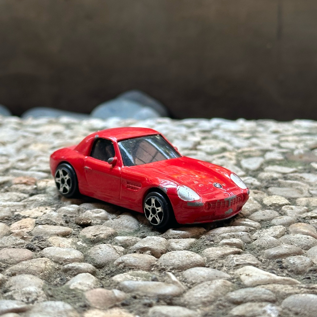 Maisto BMW Z8 Coupe (LOOSE)