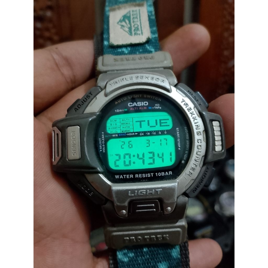Casio Protrek PRT-60 Triple Sensor Rare vintage Original, Second Original