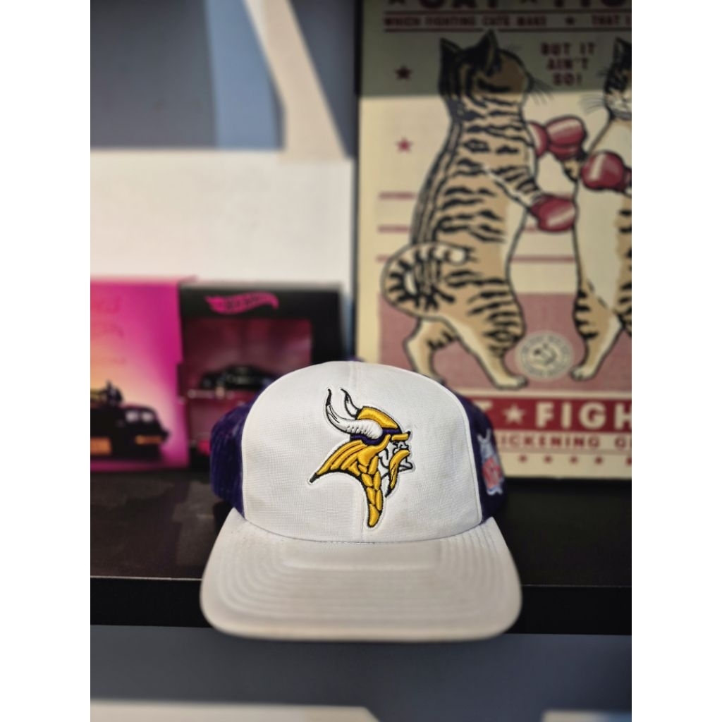 Topi Trucker Mitchell n Ness - Vikings NFL