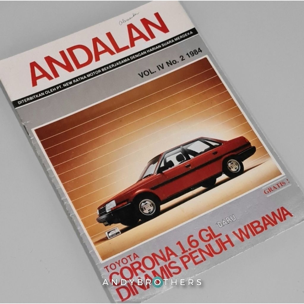 Buku / Majalah / Magazine / Katalog Otomotif ANDALAN Toyota 1984 - Original