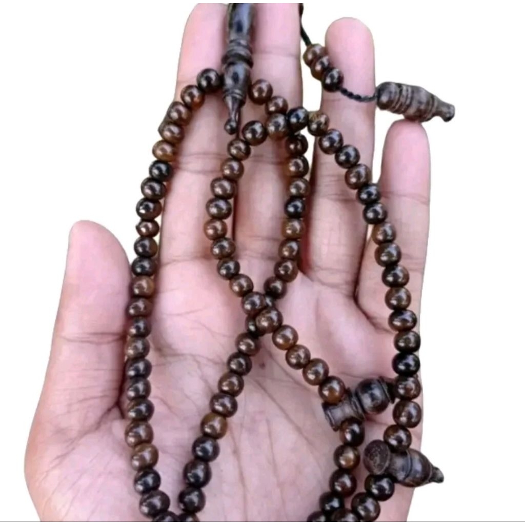 tasbih kayu gaharu asli kalimantan grade A 8mm tasbih kayu gaharu wangi