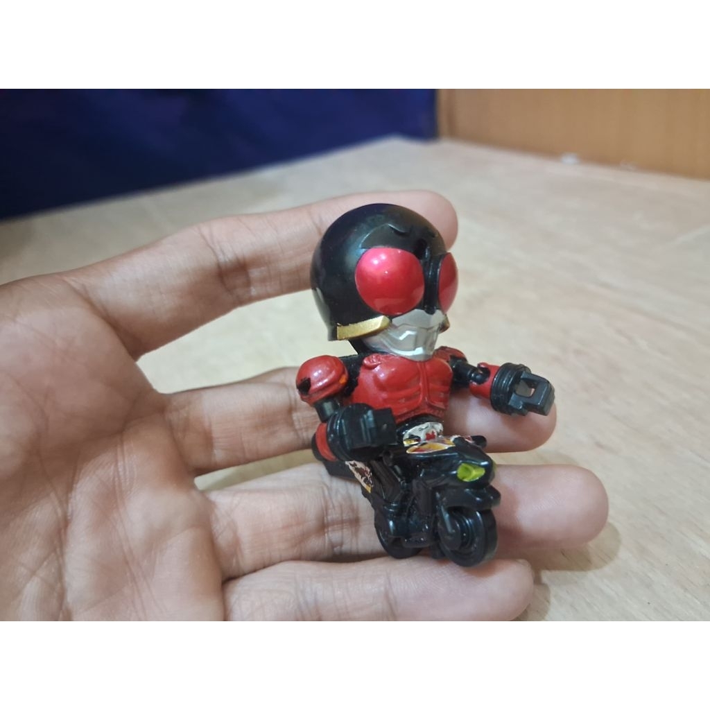 Action Figure Kamen Rider Kuuga Motor Kamen Rider Kuuga Mainan Jadul Lawas Mini Figure
