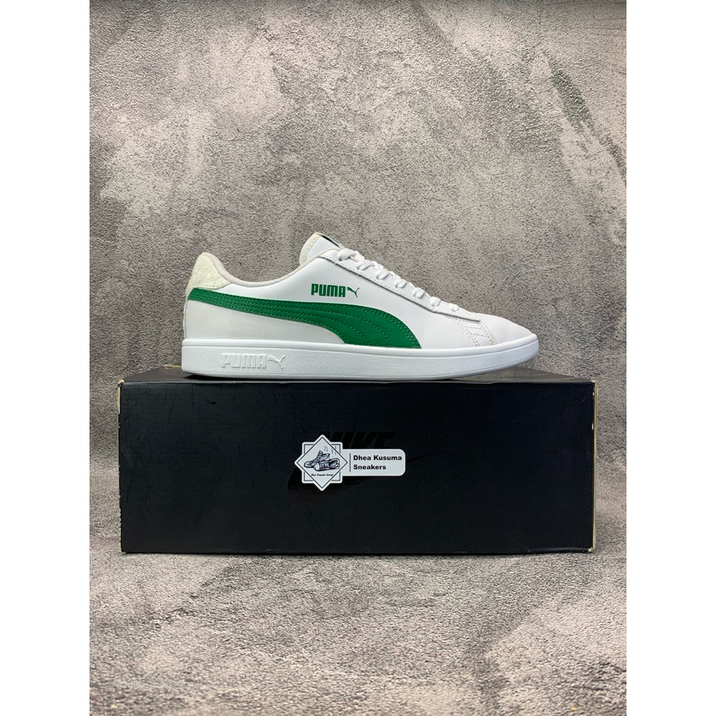 Sepatu Second  Puma Smash V2 White Green  Size 42  Original Guarantee 100%