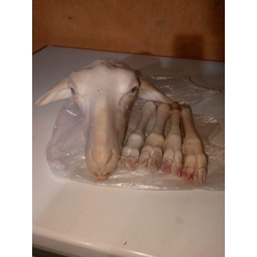 Kepala dan Kaki domba kambing per set