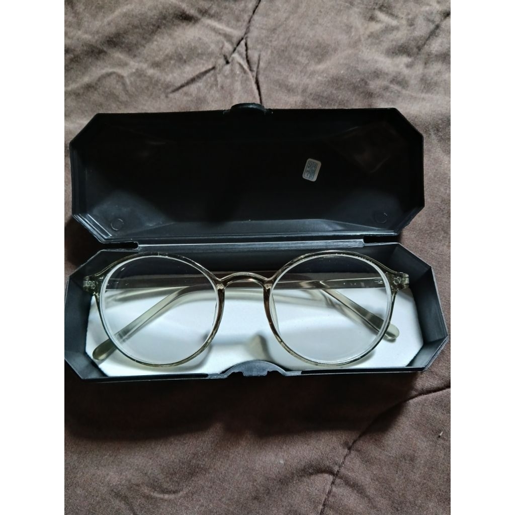 PRELOVED Kacamata Minus -3.50