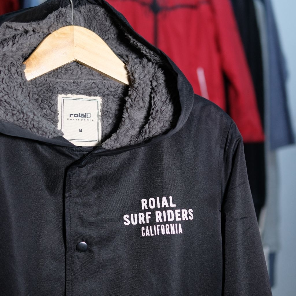 Jaket varsity hoodie tebal roial california