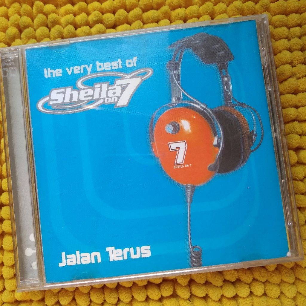 CD + VCD SHEILA ON 7 - JALAN TERUS THE VERY BEST OF