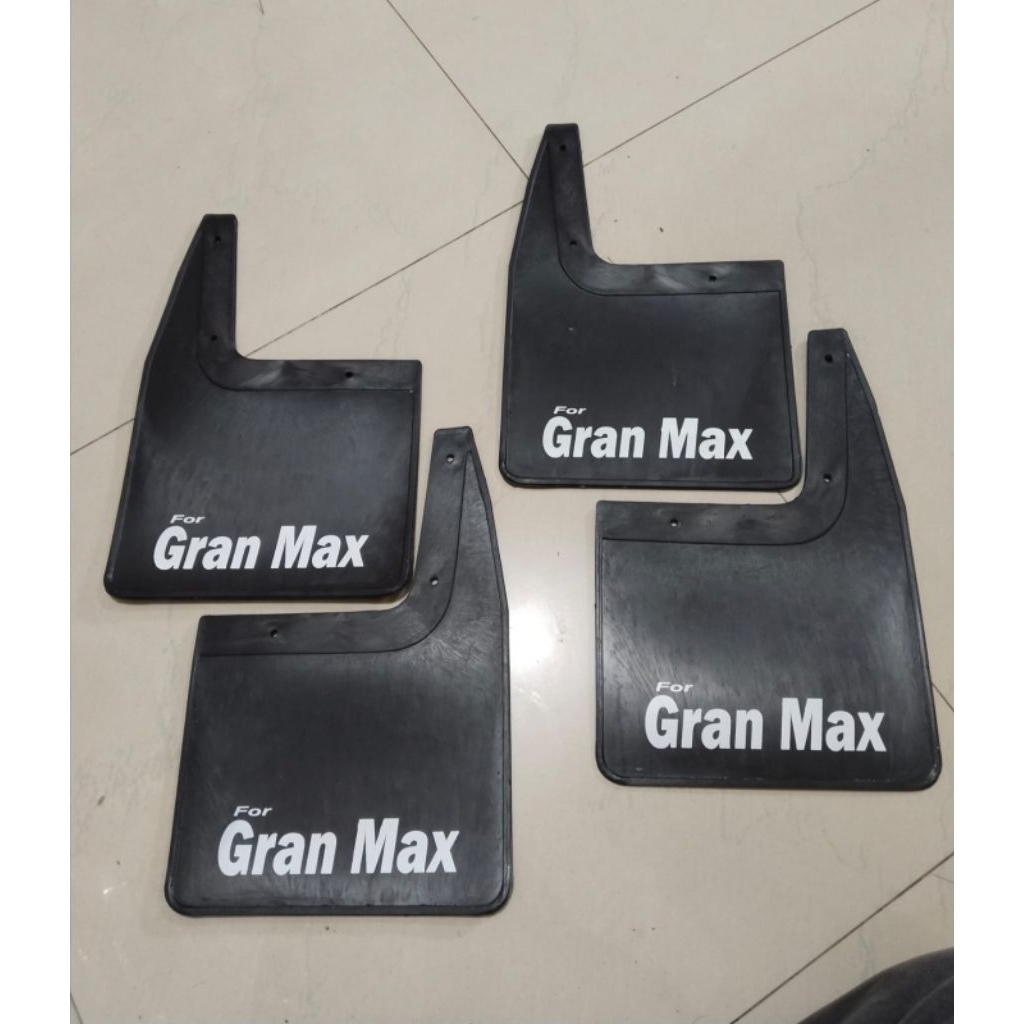 Karpet lumpur/karpet roda granmax minibus depan/belakang