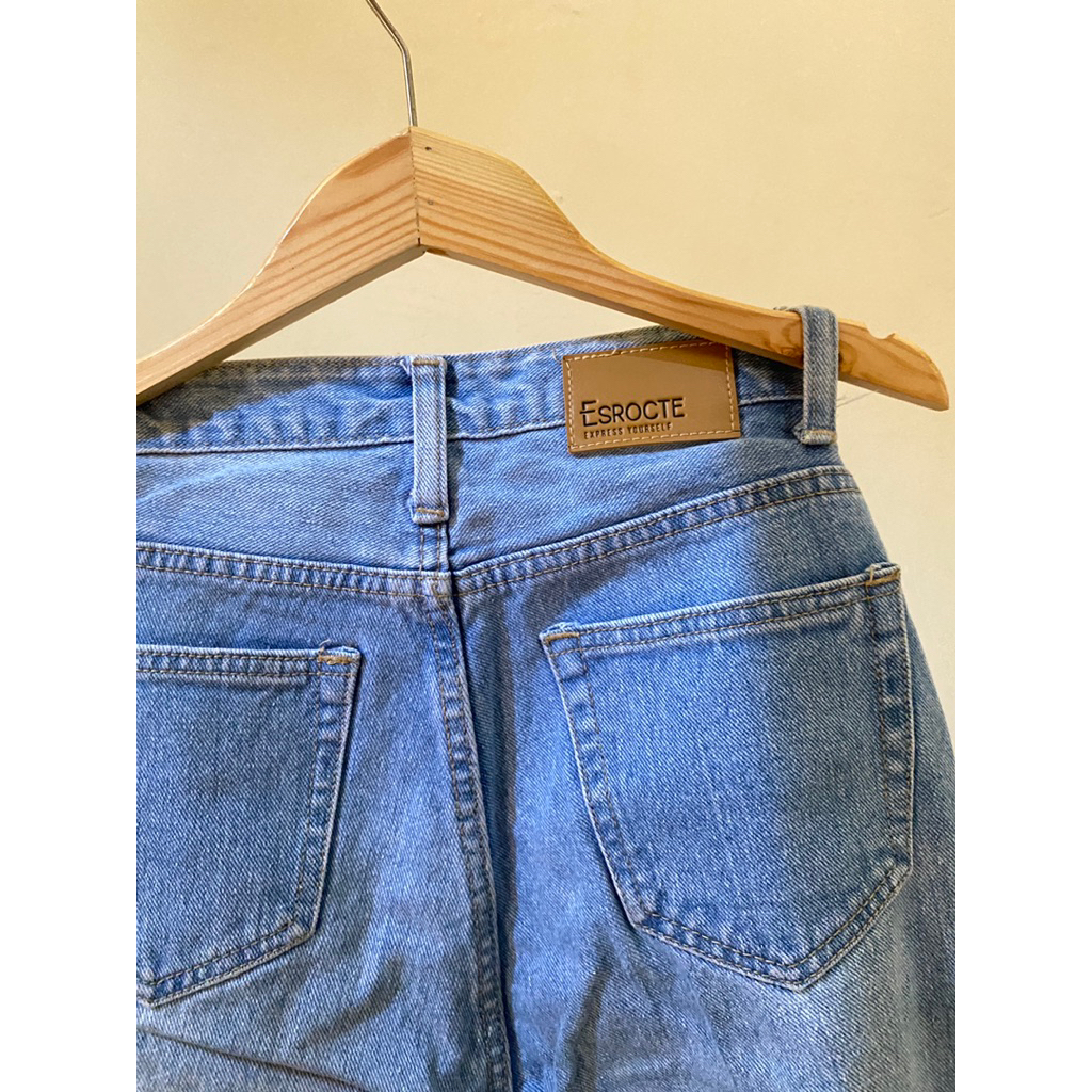 jeans esrocte