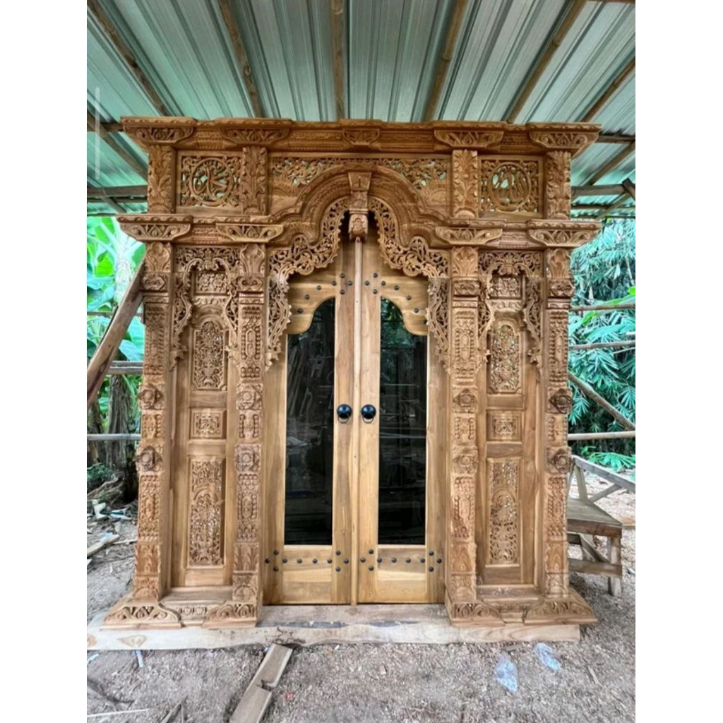 Pintu Gebyok Jawa kaca pintu geser dari kayu  ful jati.