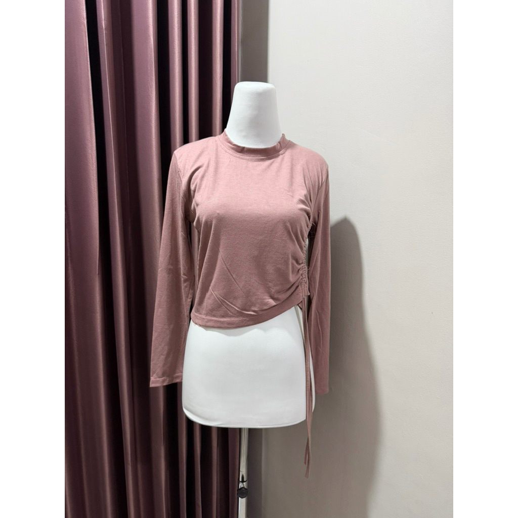 kaos serut samping ( preloved )