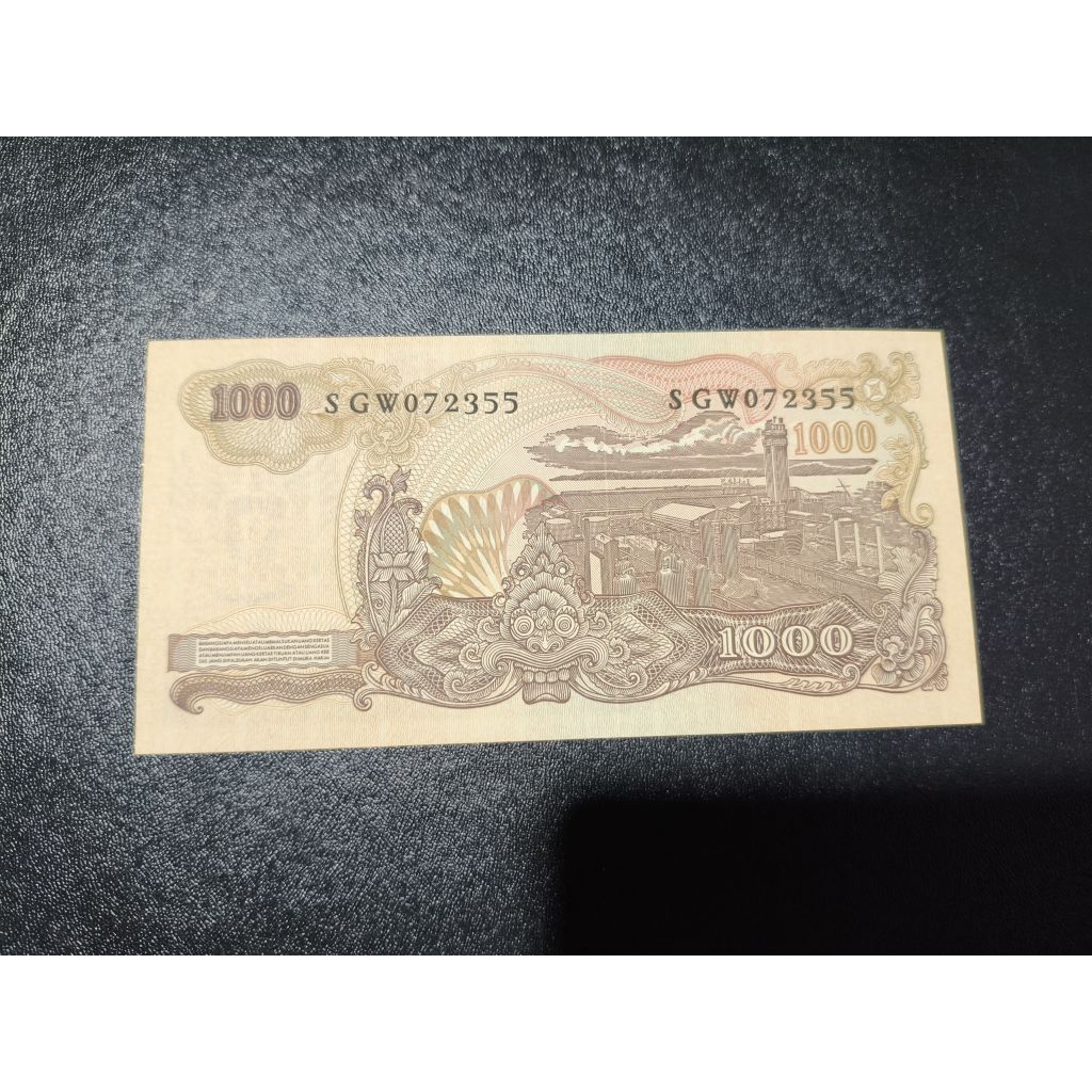 Uang kertas kuno 1000 rupiah Sudirman tahun 1968 UNC