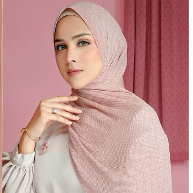 Buttonscarves Tapis Pleated Shawl - Candy