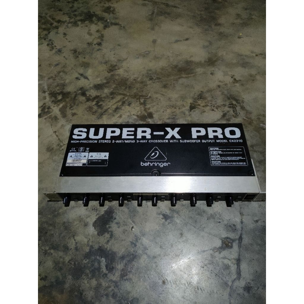 crossover behringer cx2310 bekas