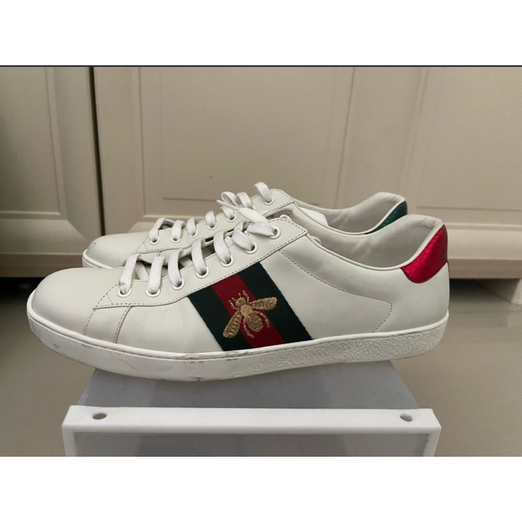 sepatu gucci bekas di jamin original 100%