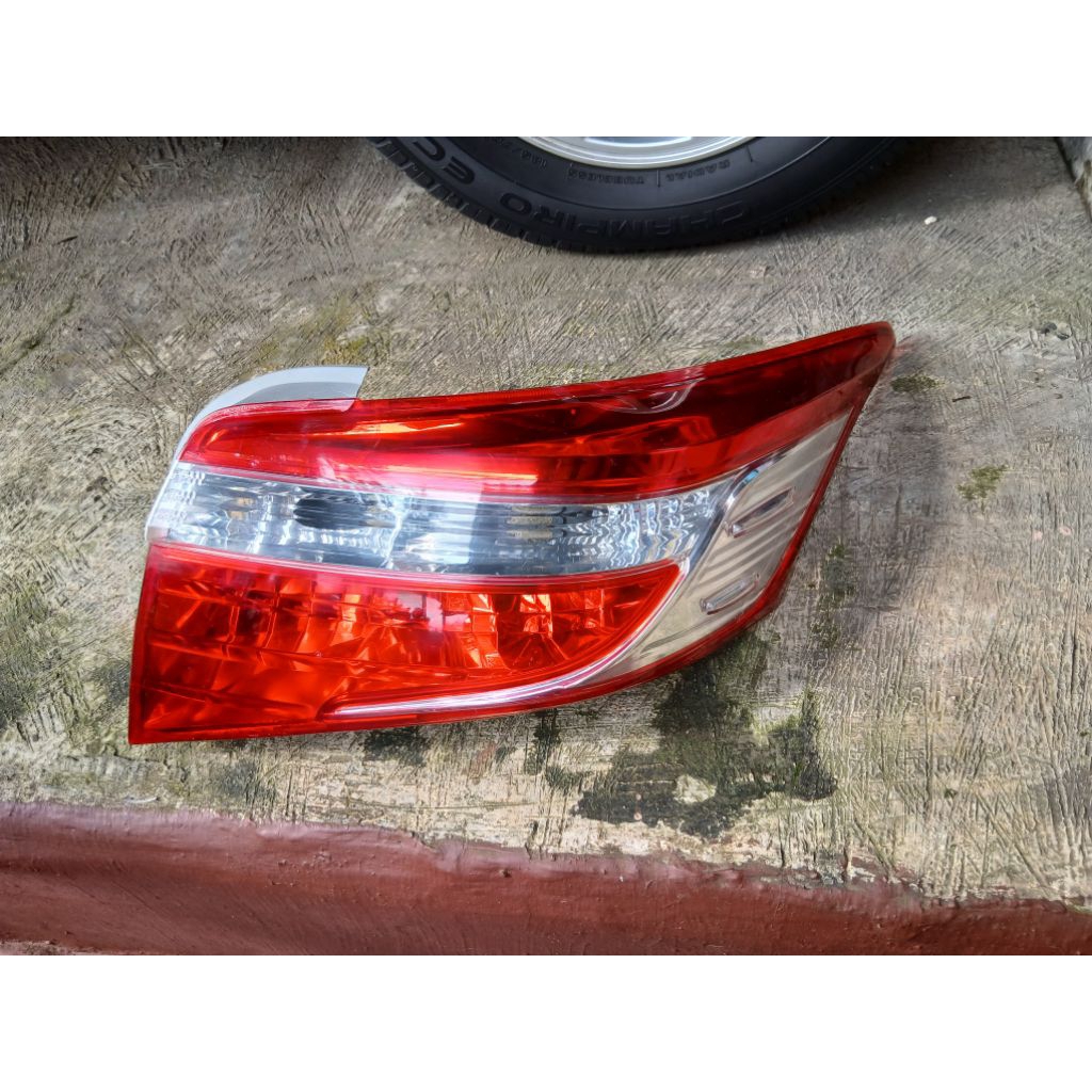 stoplamp toyota vios gen3 sebelah kanan